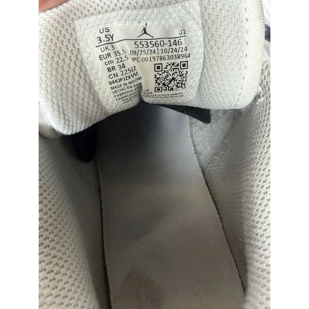 Jordan *preowned* 100%